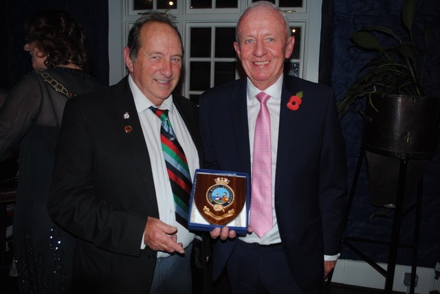 RNA Plymouth Chairman presents crest to visiting RNA Rushden & District Branch